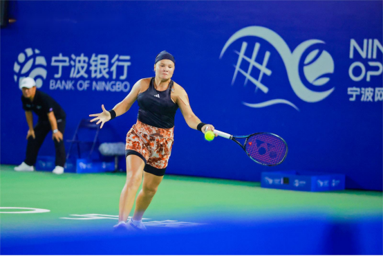 两队各有胜 两队各有胜