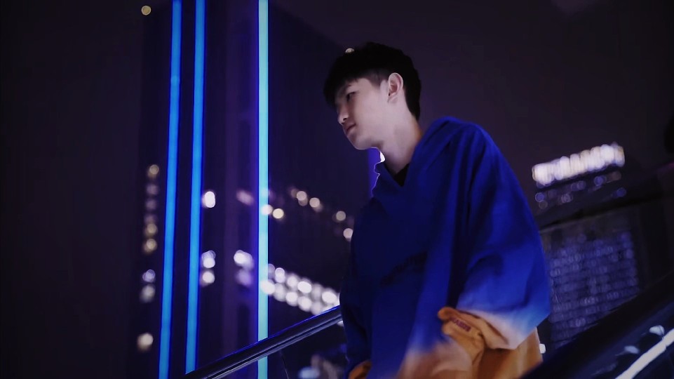 与伊拉克不 与伊拉克不